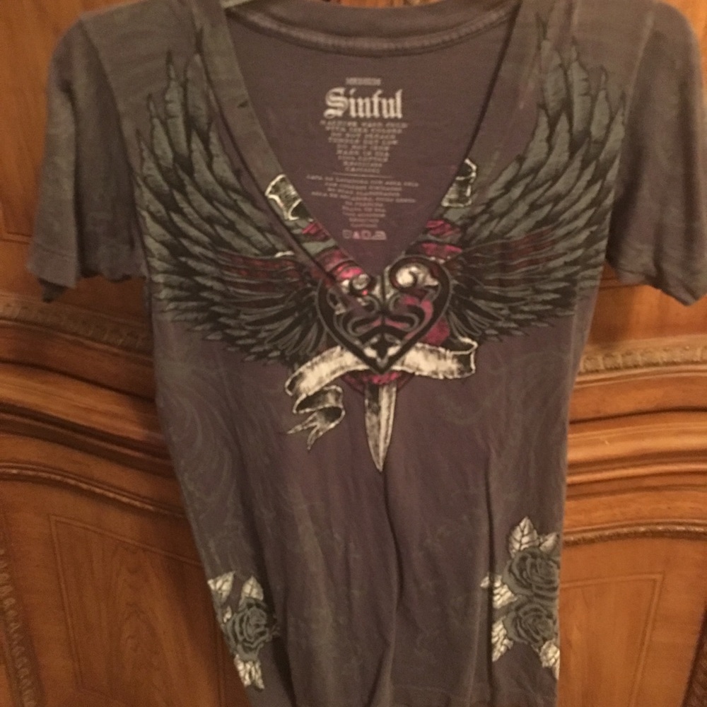 Really cute fitted tee